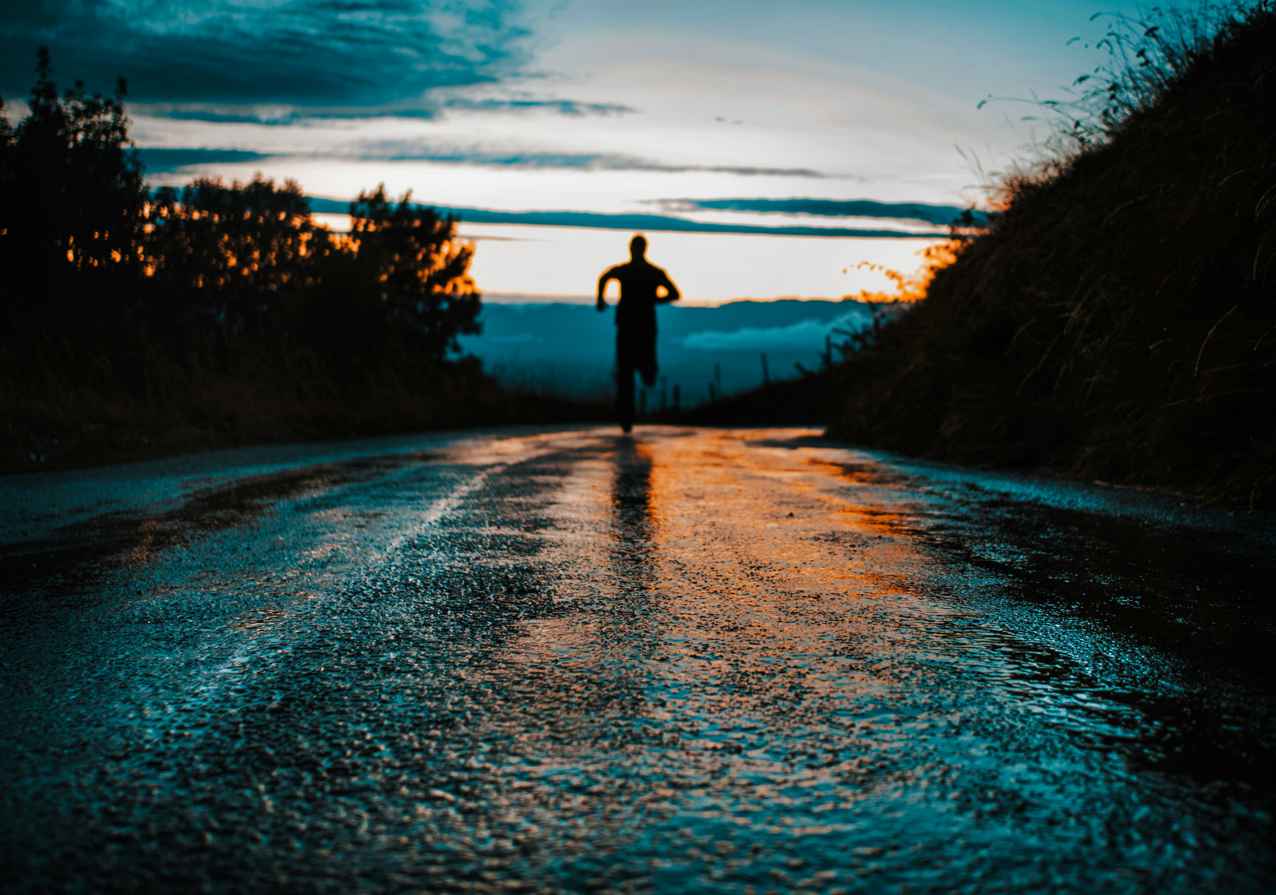 lucas-favre-JnoNcfFwrNA-unsplash.jpg